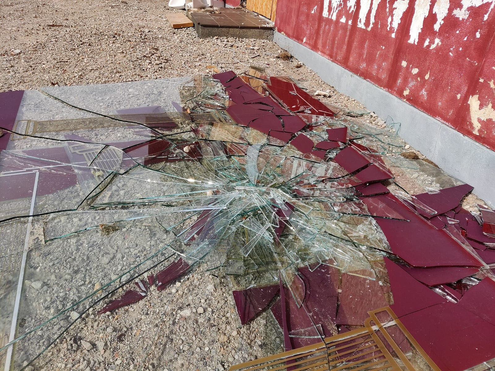 Flat glass waste