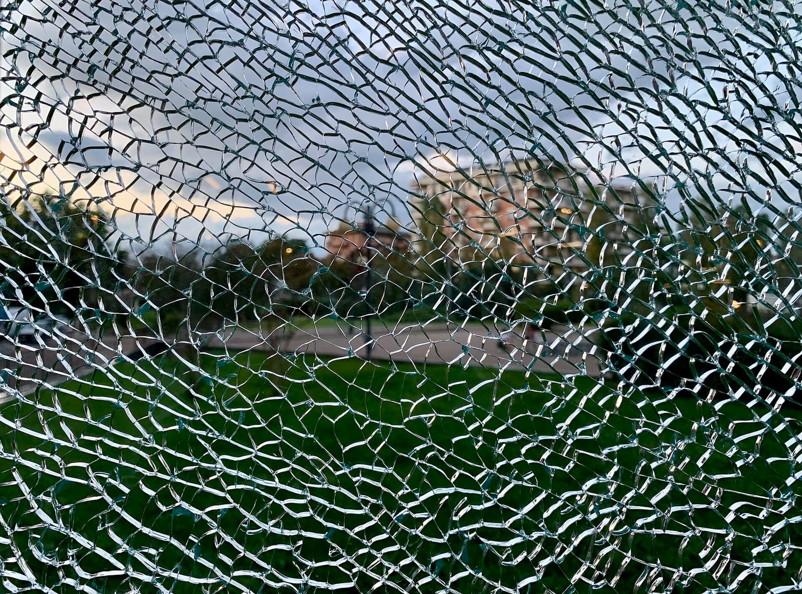 Flat glass waste — 3