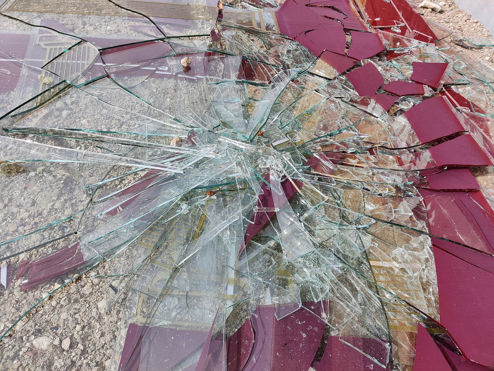 Flat glass waste — 4