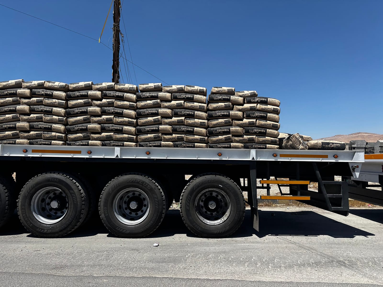 Gusseted/Valve Bags (50kg - 25kg capacity) — 3