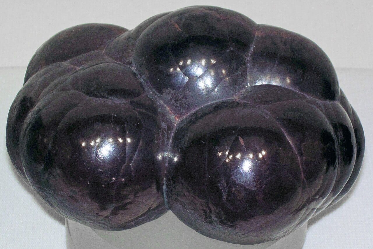 Iron Oxide — Hematite (40–49% Fe)