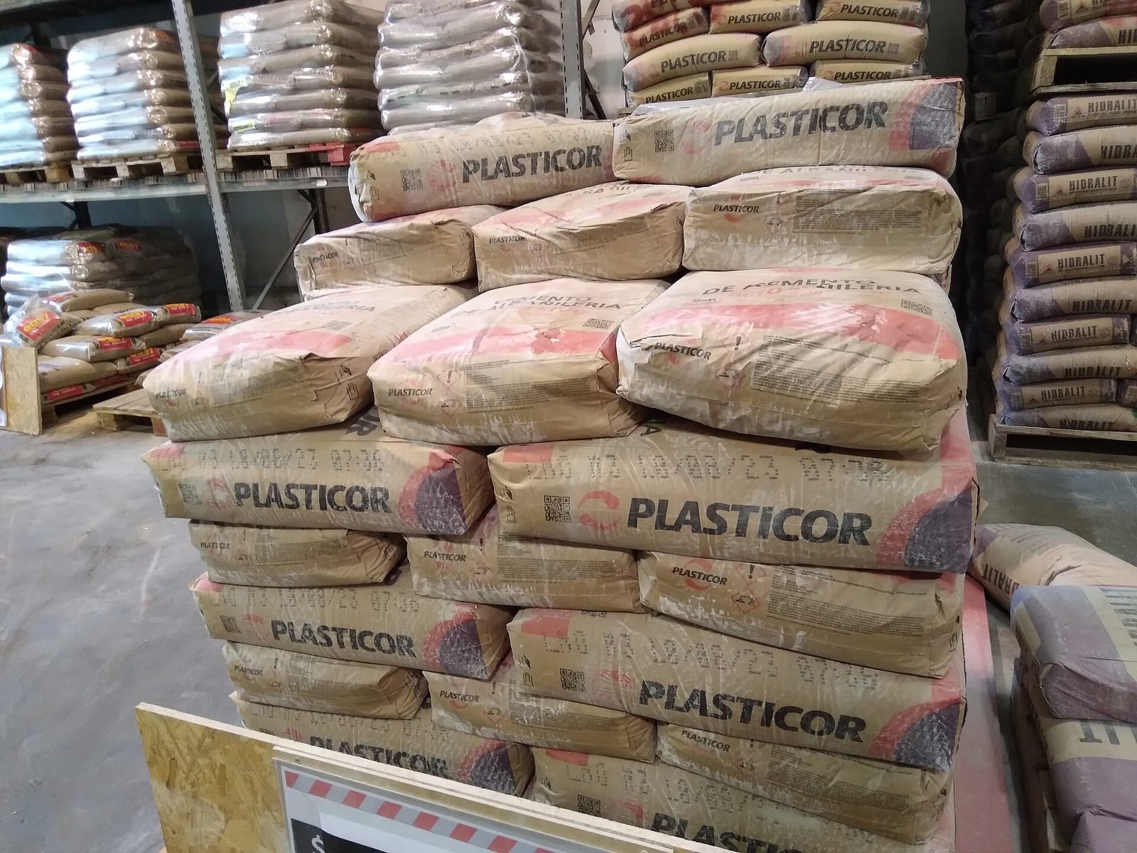 Standard Gray Cement